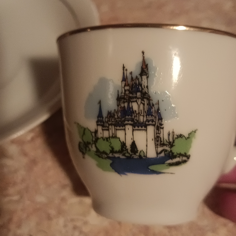 Vintage Disney Castle Cup & Saucer • Made in Japan • Walt Disney Productions - Picture 2 of 9